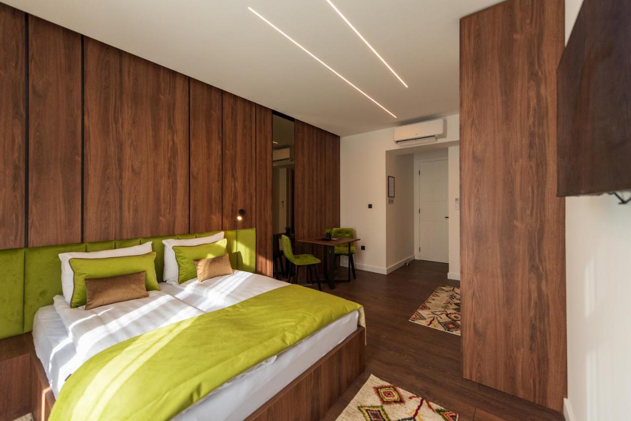 Apartments Emerald Free Garage Parking Sarajevo Bagian luar foto