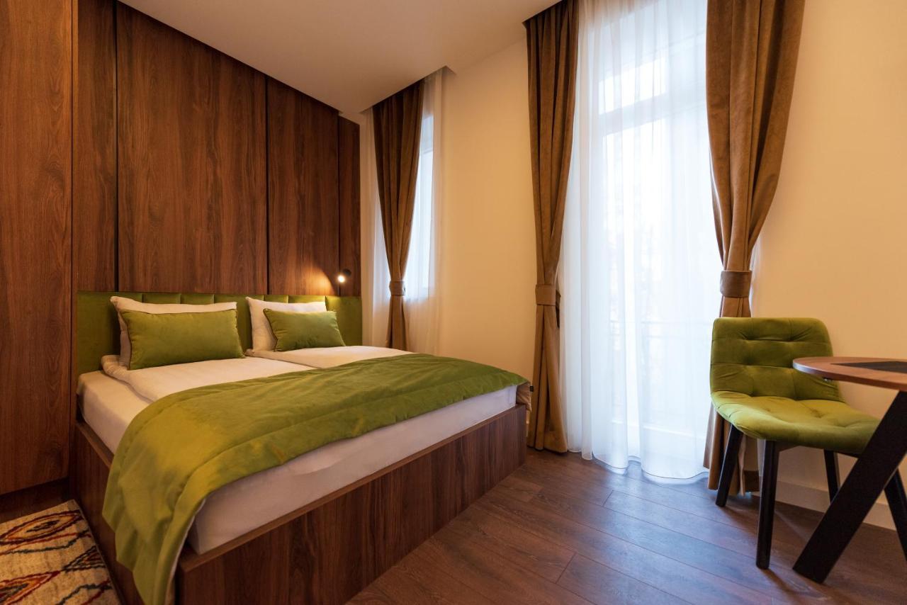 Apartments Emerald Free Garage Parking Sarajevo Bagian luar foto