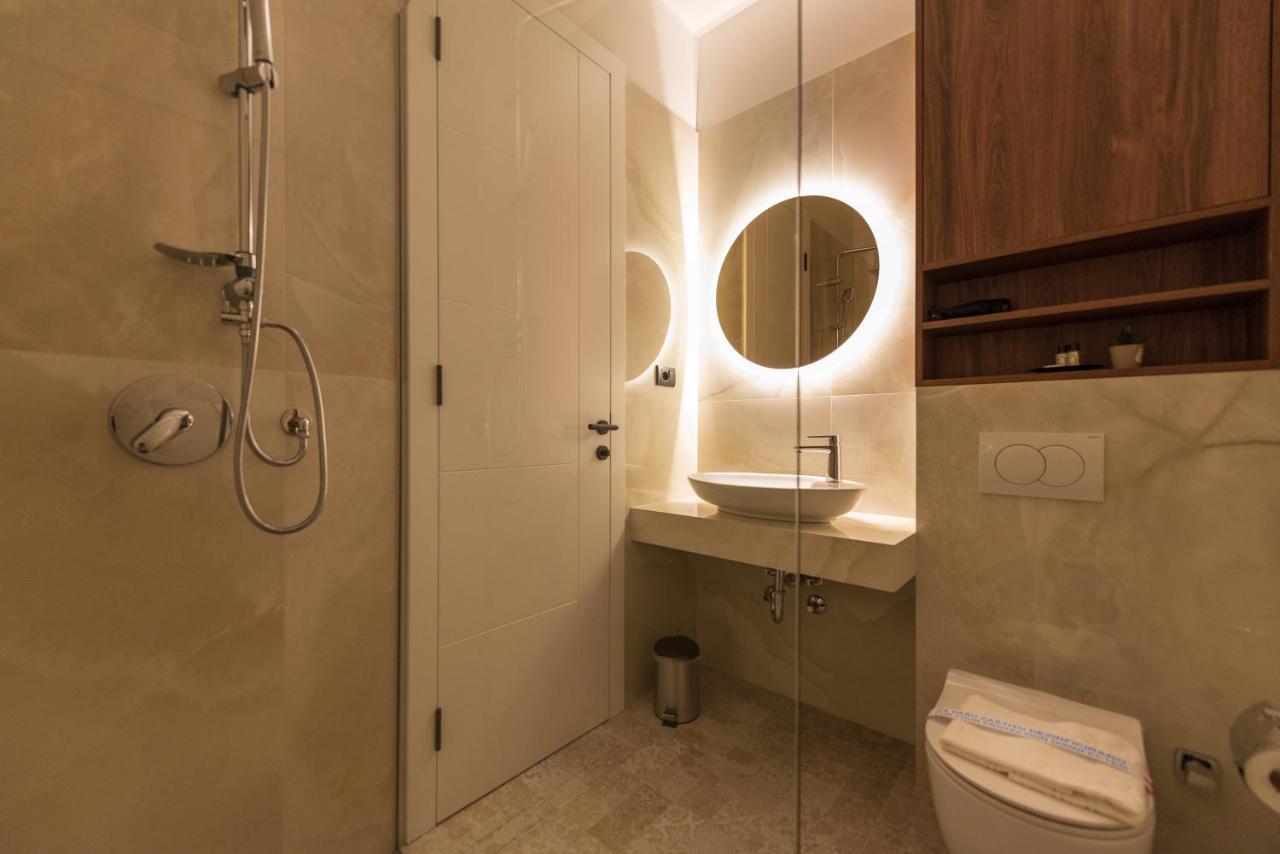 Apartments Emerald Free Garage Parking Sarajevo Bagian luar foto